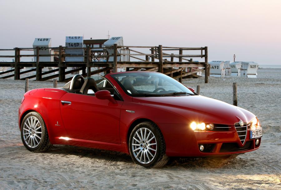  Alfa Romeo Spider (939E) 2008 года  (WW) (фото 39 из 40)